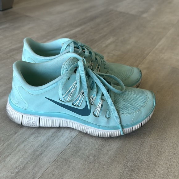 Nike Free 5.0 - Picture 1 of 7